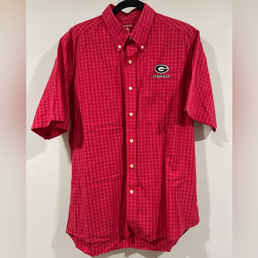 Uga Button Down